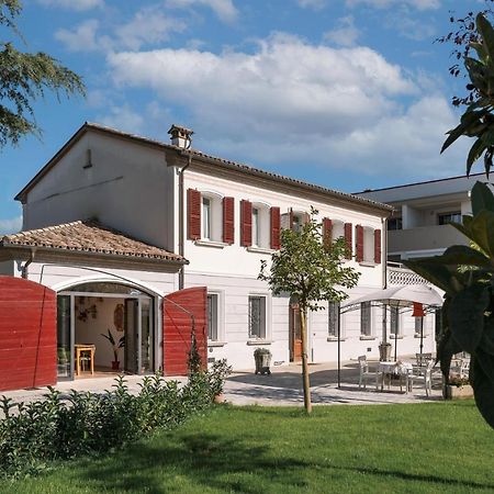 B&B Villa Ebe SantʼArcangelo di Romagna Dış mekan fotoğraf