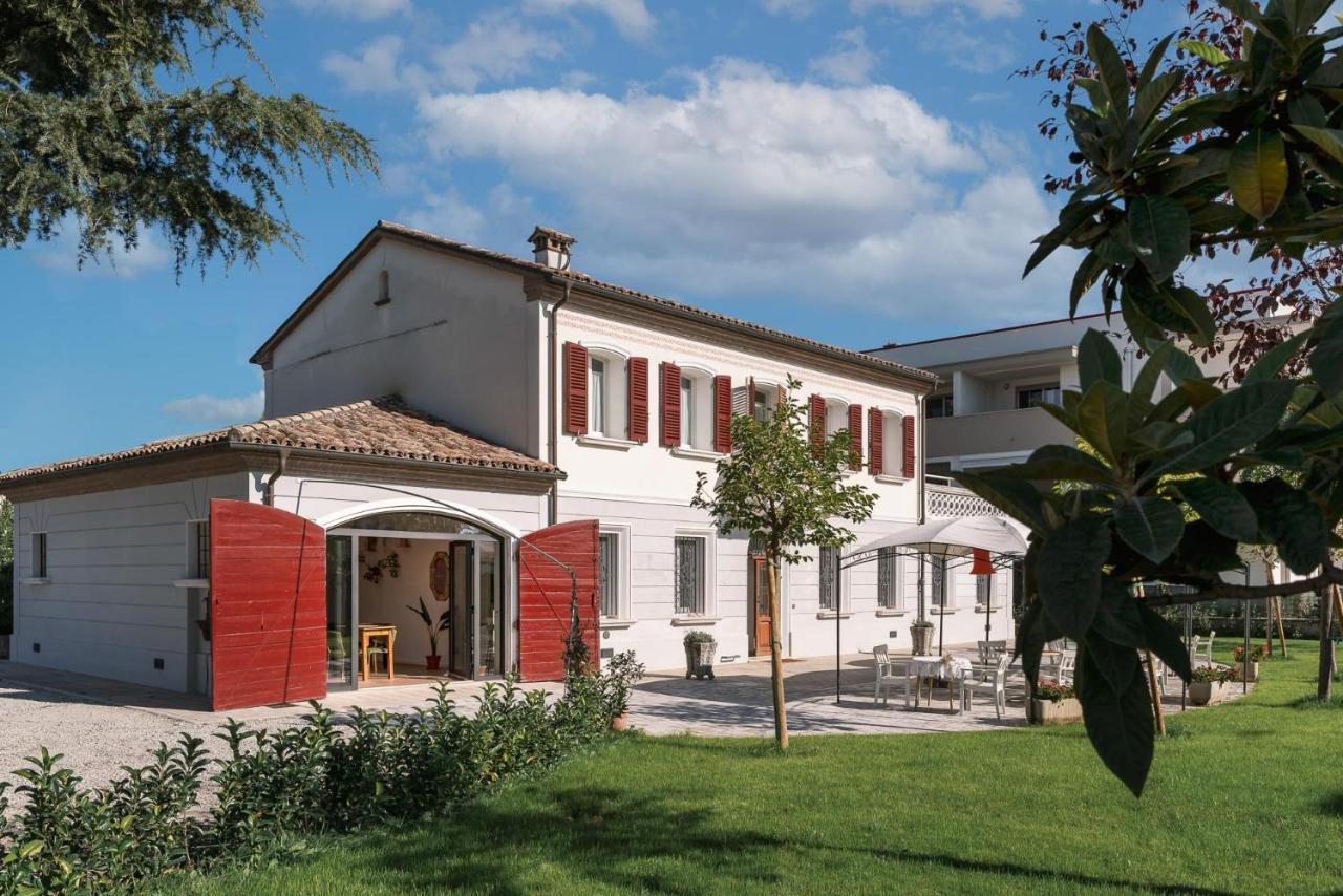 B&B Villa Ebe SantʼArcangelo di Romagna Dış mekan fotoğraf