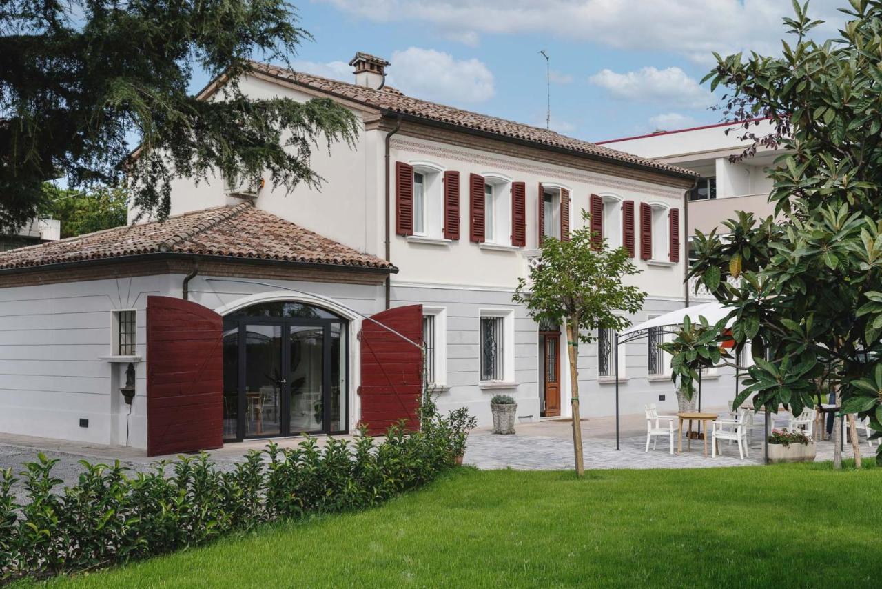 B&B Villa Ebe SantʼArcangelo di Romagna Dış mekan fotoğraf